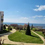 Luxsus Diamond Свети Влас