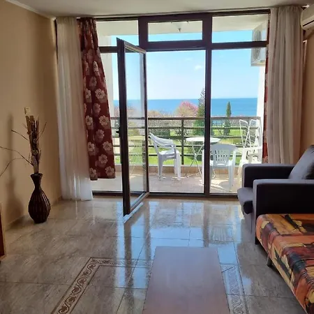 Luxsus Diamond Apartamento Sveti Vlas